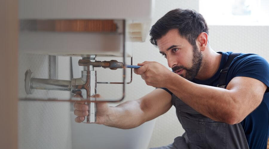 Professional water heater installation services in Beckville, TX